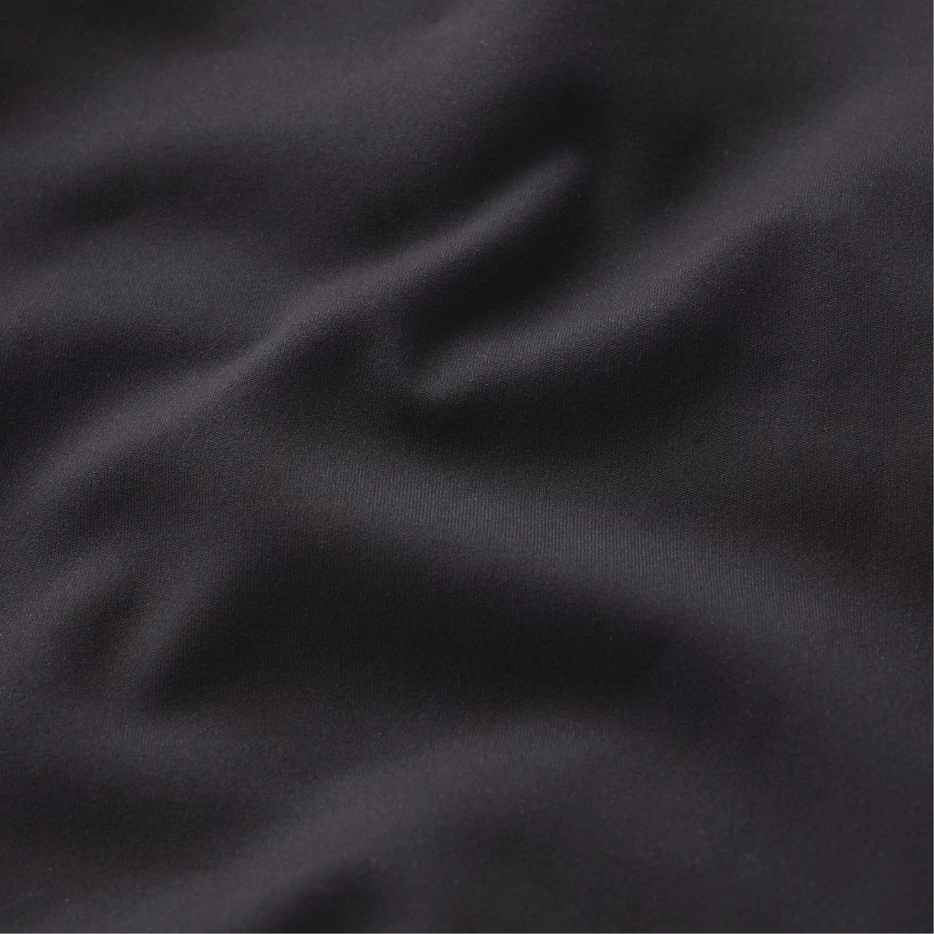 Smooth, sculpting compression with a sleek matte finish and Dri-FIT™ technology