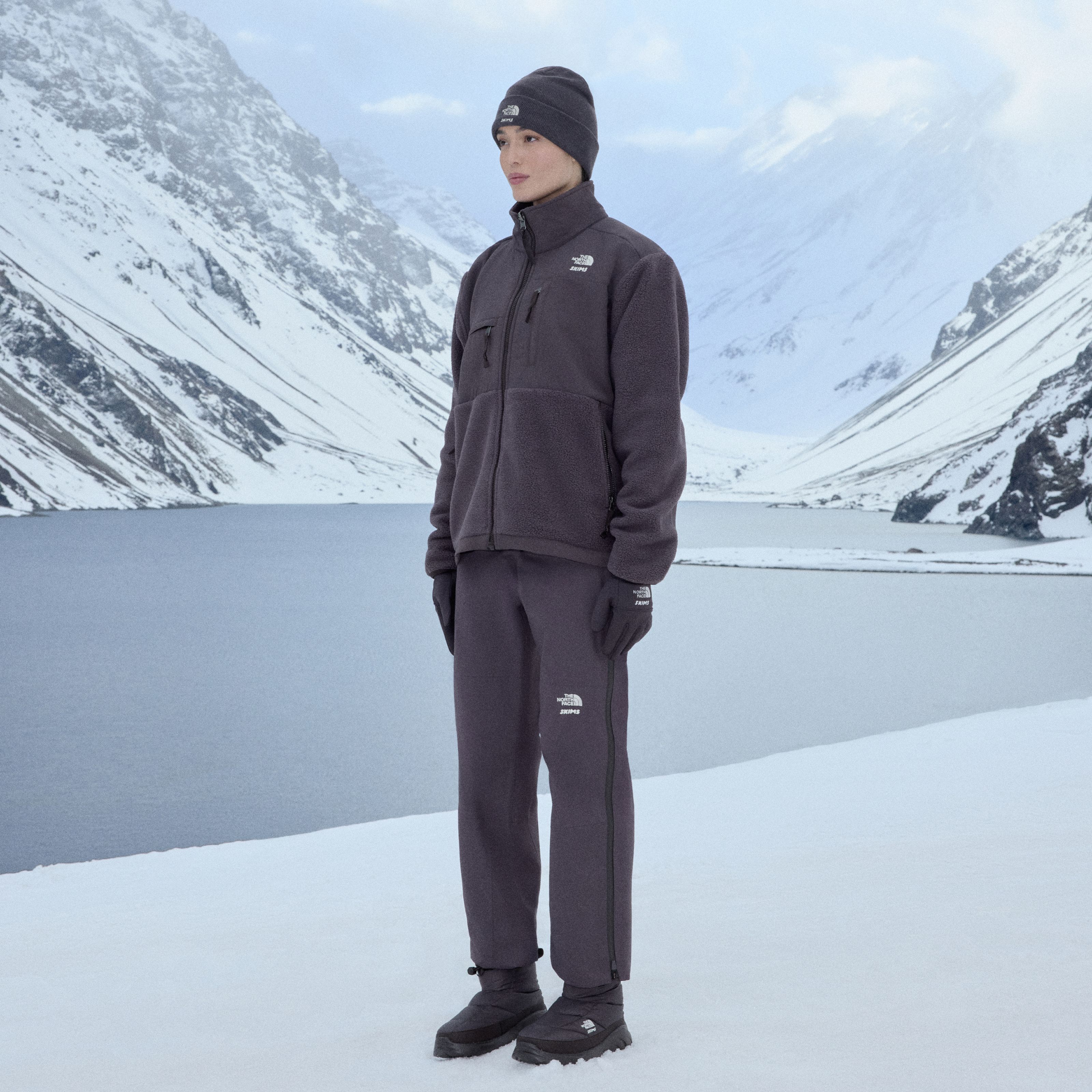 THE NORTH FACE X SKIMS 1995 DENALI FLEECE JACKET | ONYX | SKIMS