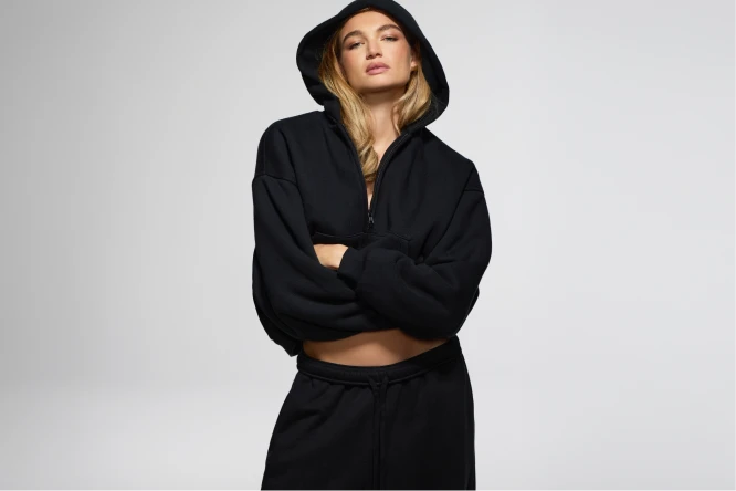 What to Wear on a Long Flight