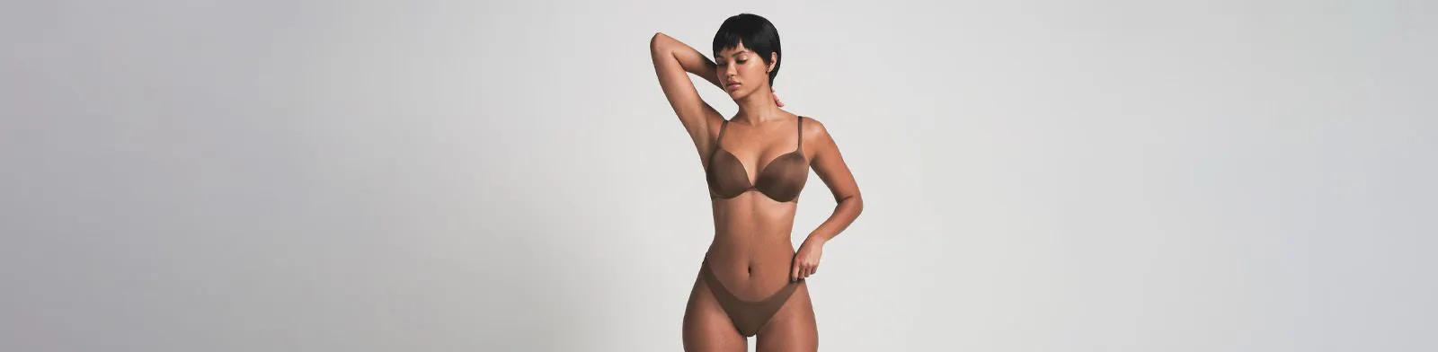 SKIMS The Ultimate SKIMS Size Guide_ Does SKIMS Fit True to Size