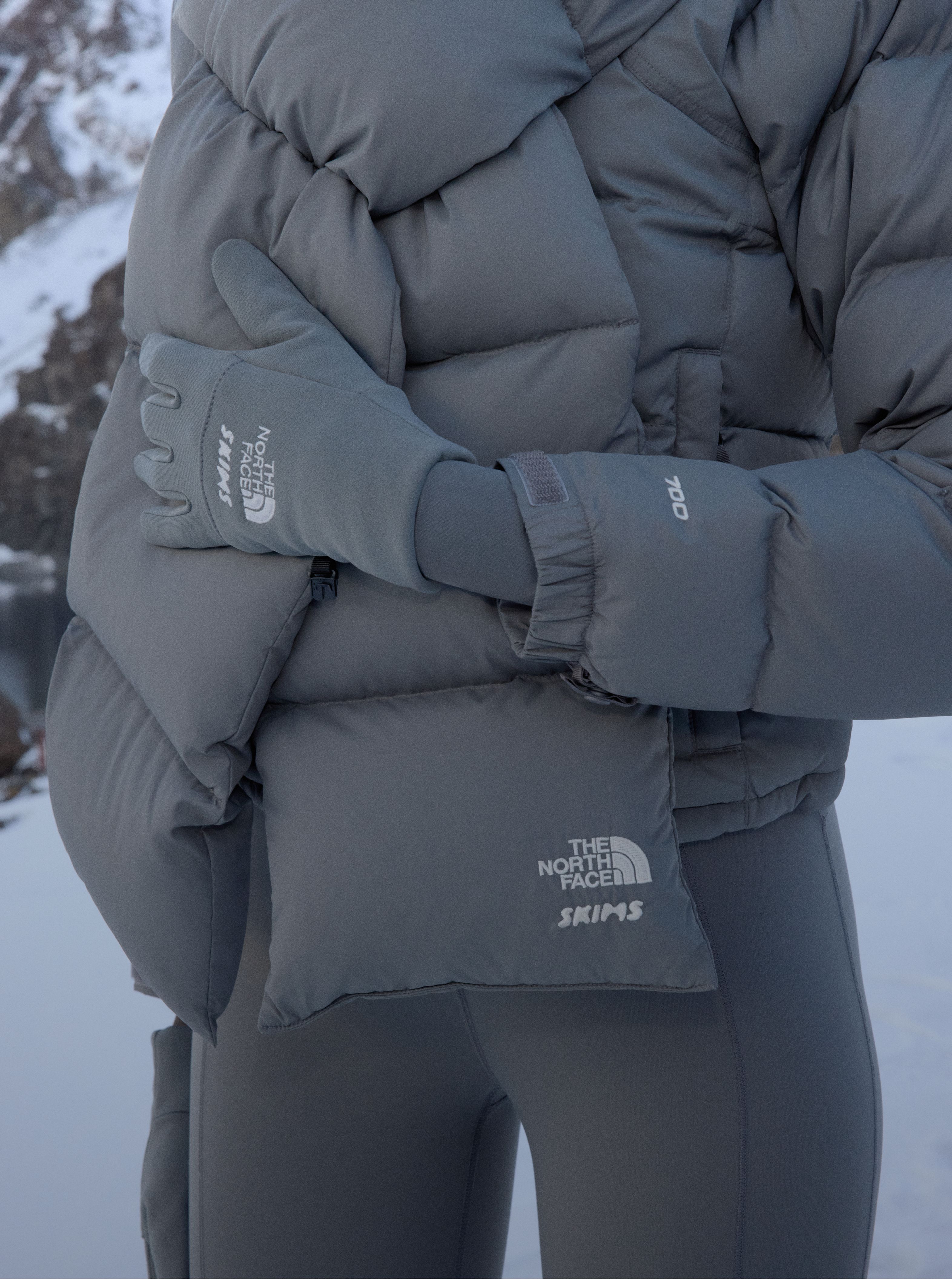 THE NORTH FACE X SKIMS NUPTSE SCARF | PHOENIX | SKIMS