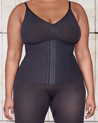 Bundle for Magy Skims outlet waist trainer and Sculpting bodysuit